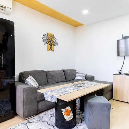 огън и стил شقة *